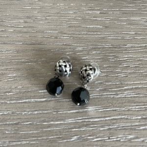 Brighton style drop earing